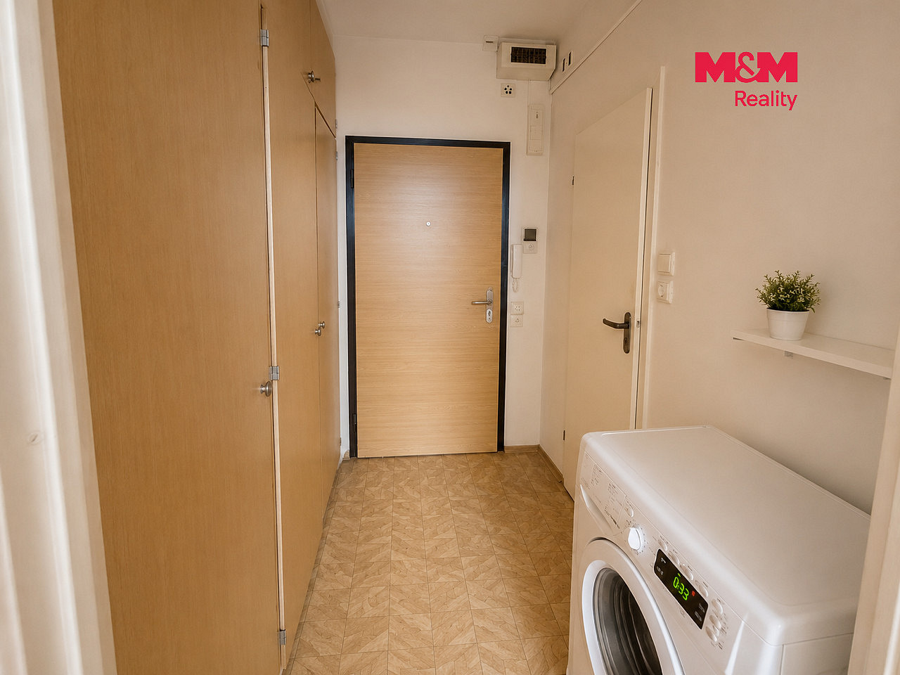 Prodej bytu 1+kk 33 m² – fotografie 4