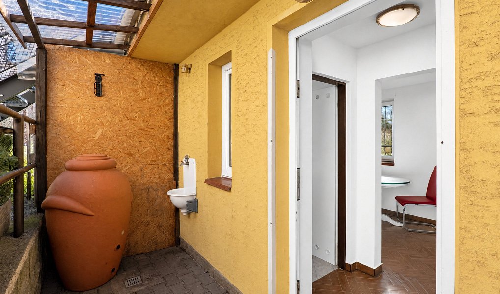 Prodej domu 514 m² s pozemkem 110 m², Nové Město pod Smrkem – náhled fotky 10