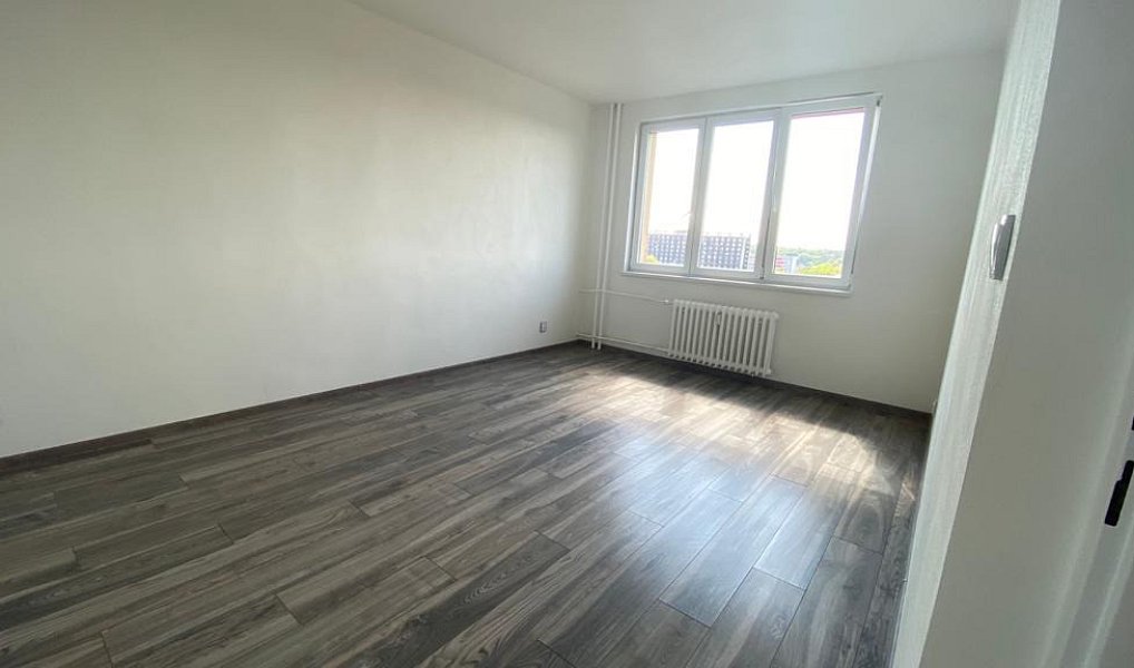 Pronájem bytu 2+1 53 m², Ostrava – náhled fotky 2