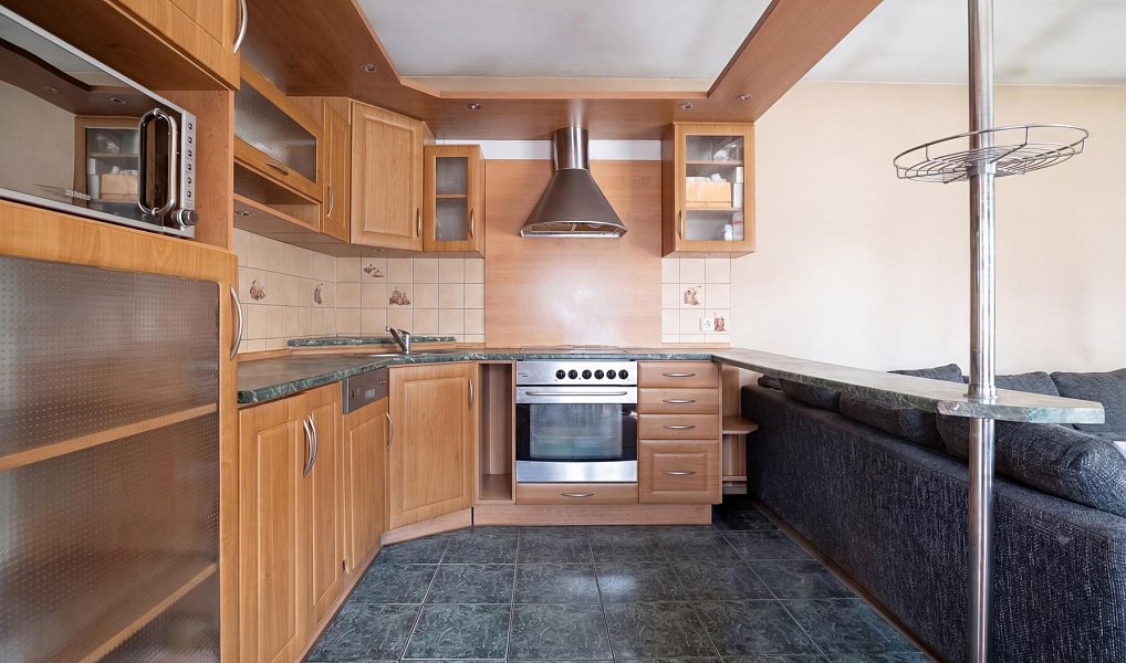Prodej domu 180 m² s pozemkem 750 m², Nový Bor – náhled fotky 2