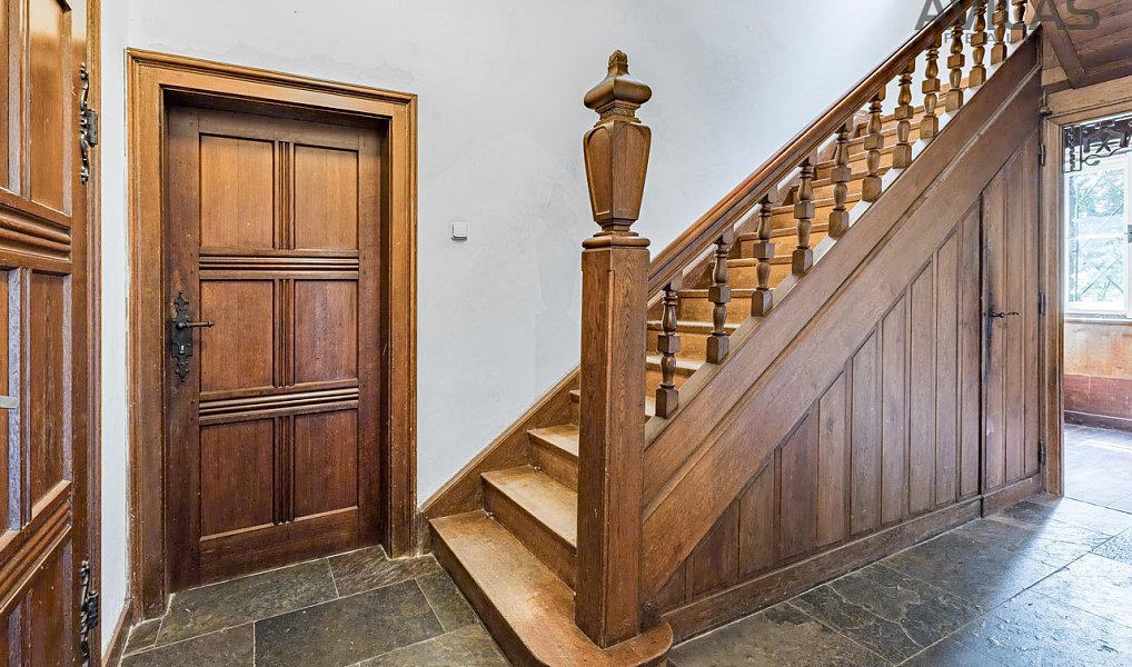 Prodej domu 400 m² s pozemkem 4 800 m², Řehenice – náhled fotky 7