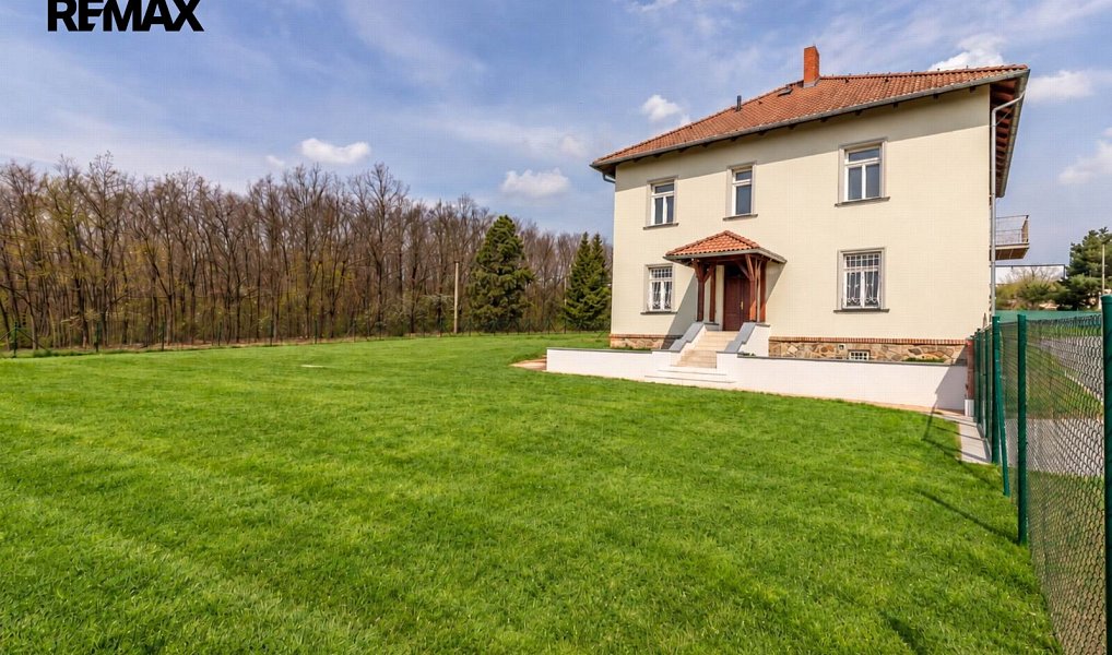 Prodej domu 403 m² s pozemkem 1 389 m², Praha – náhled fotky 57