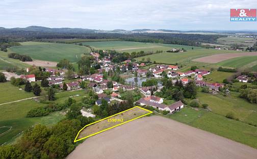 Prodej stavebního pozemku 2 590 m², Albrechtice nad Vltavou - Údraž, okres Písek