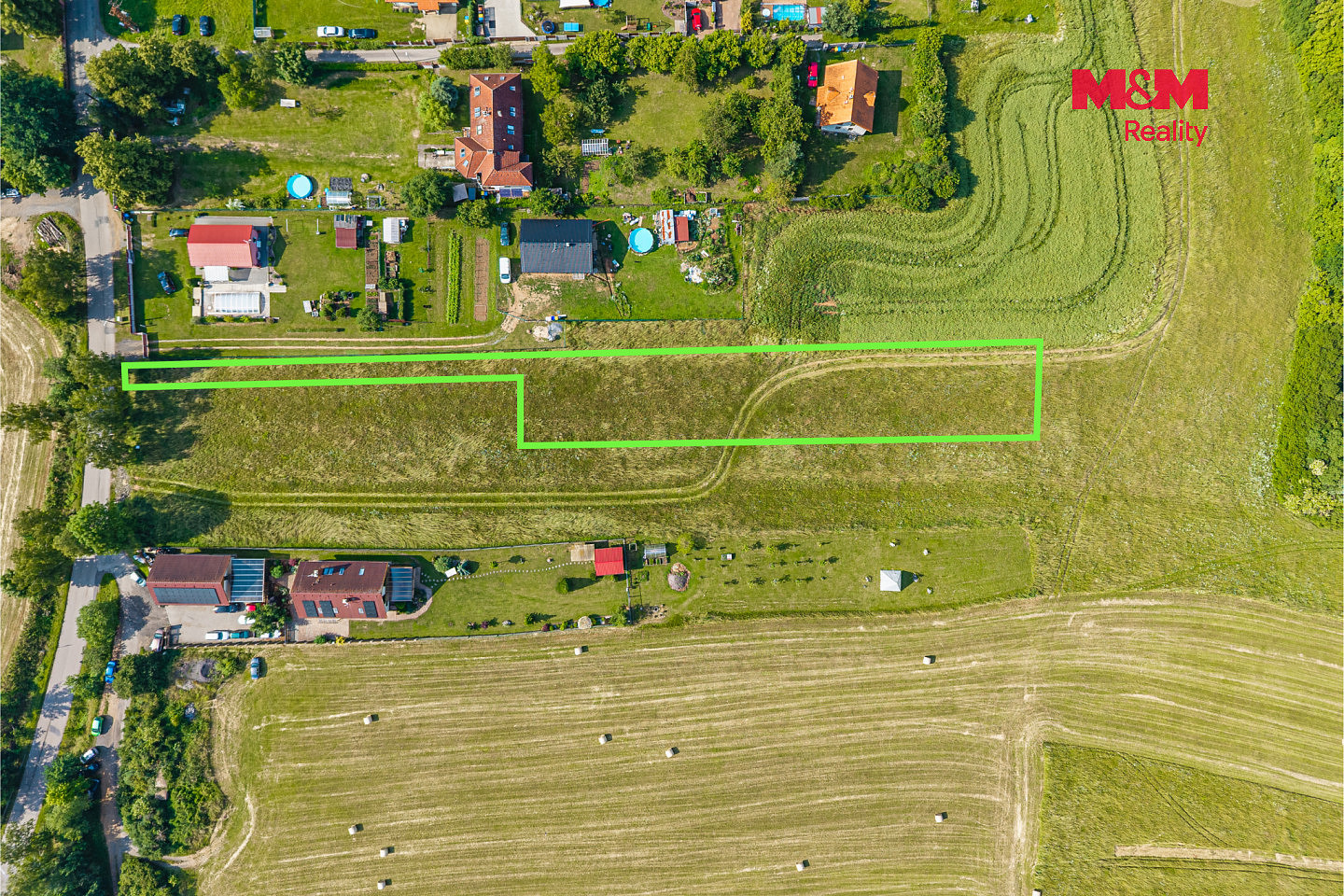 Prodej stavebního pozemku 2 348 m² – fotografie 3