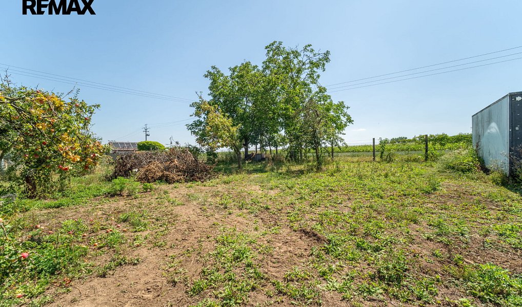 Prodej stavebního pozemku 1 938 m², Určice – náhled fotky 12
