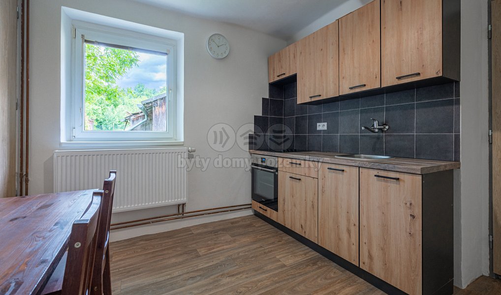 Prodej domu 140 m² s pozemkem 2 049 m², Chabeřice – náhled fotky 8