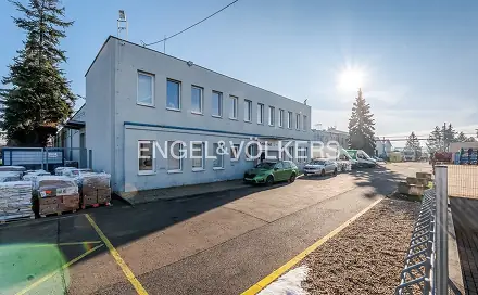 Pronájem výrobních prostor 3 360 m², U továren, Praha 10 - Hostivař