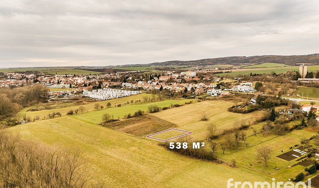 Prodej stavebního pozemku 538 m², Rousínov – náhled fotky 6