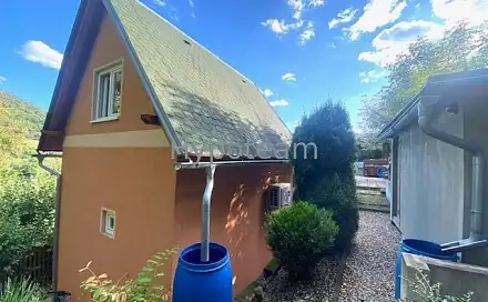 Prodej chaty/chalupy 44 m² s pozemkem 968 m², Dolní Zálezly, okres Ústí nad Labem