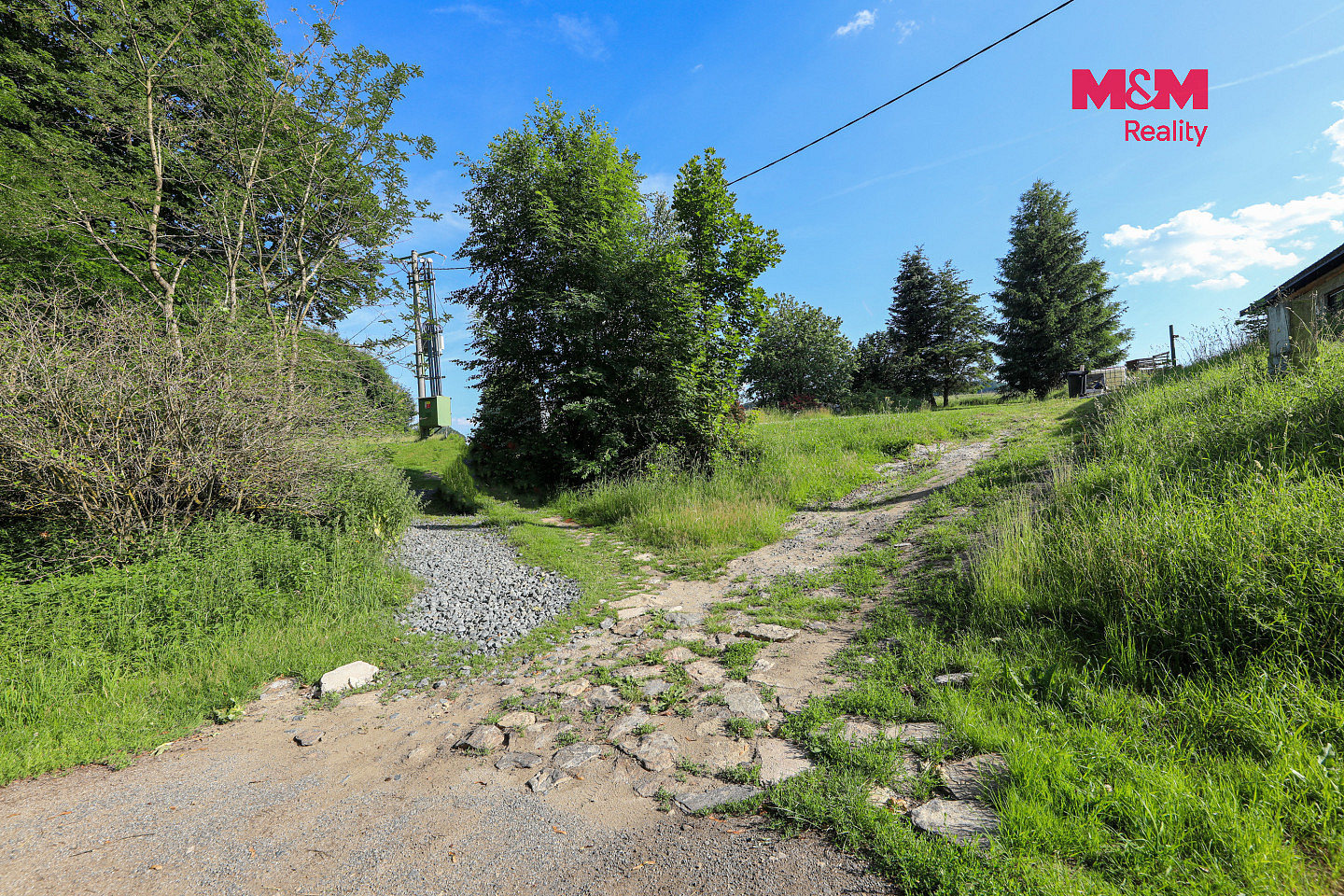 Prodej stavebního pozemku 955 m² – další