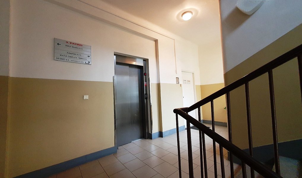 Pronájem kanceláře 46 m², Praha – náhled fotky 5