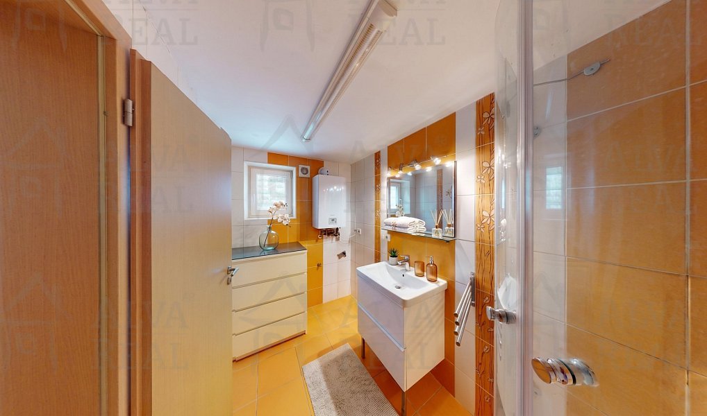 Prodej domu 141 m² s pozemkem 984 m², Dolní Kounice – náhled fotky 11