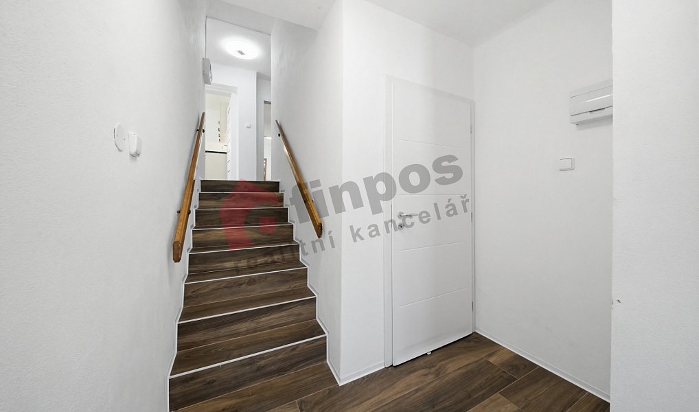Prodej domu 197 m² s pozemkem 283 m², Stožec – náhled fotky 6