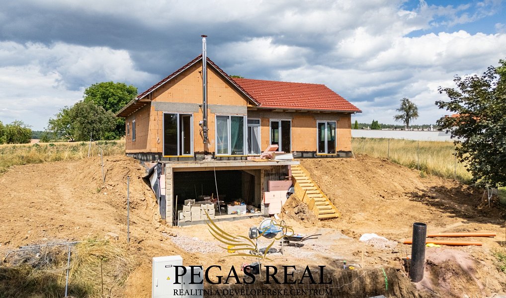 Prodej domu 146 m² s pozemkem 519 m², Malhostovice – náhled fotky 4