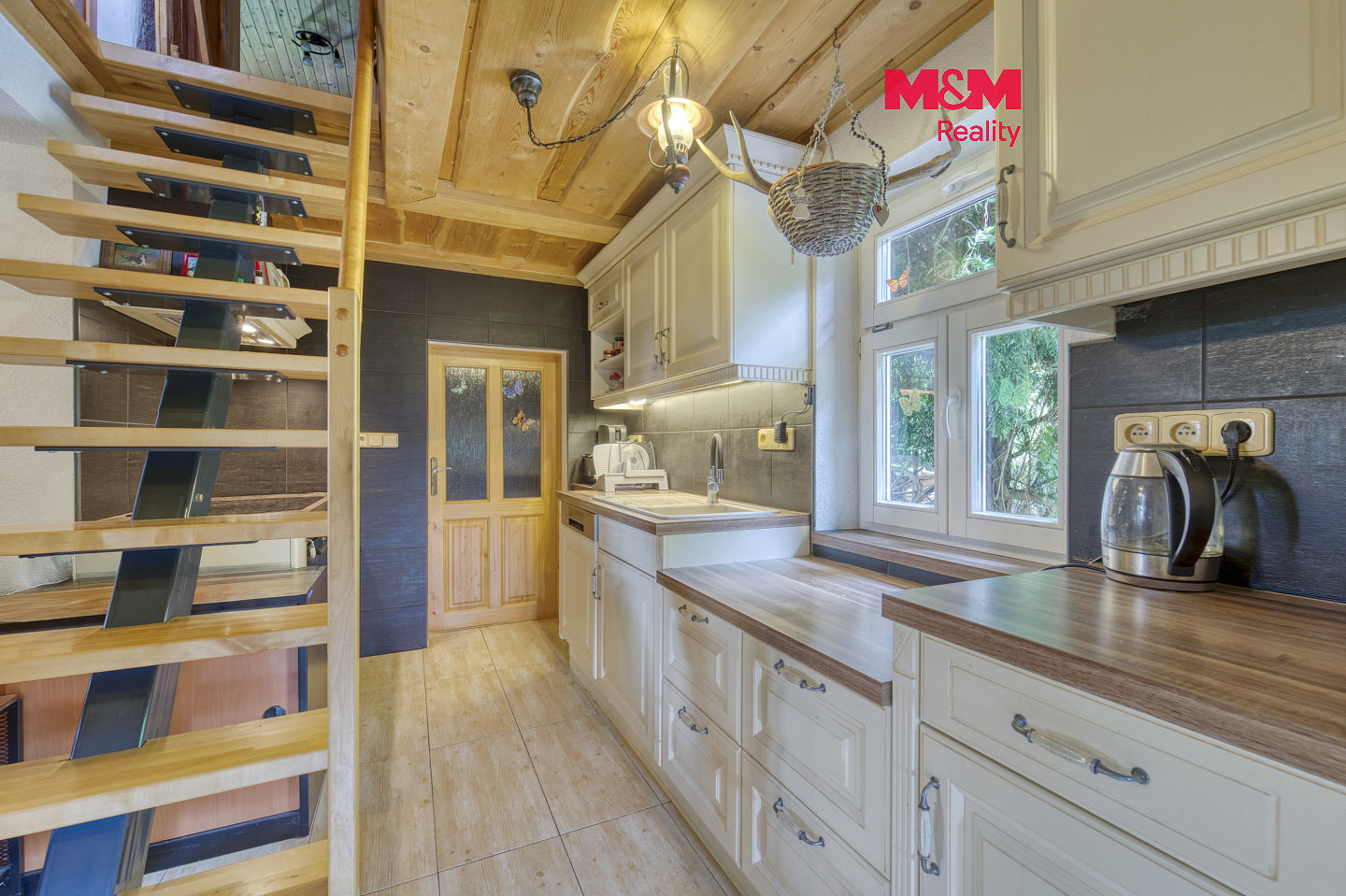 Prodej domu 100 m² s pozemkem 490 m²