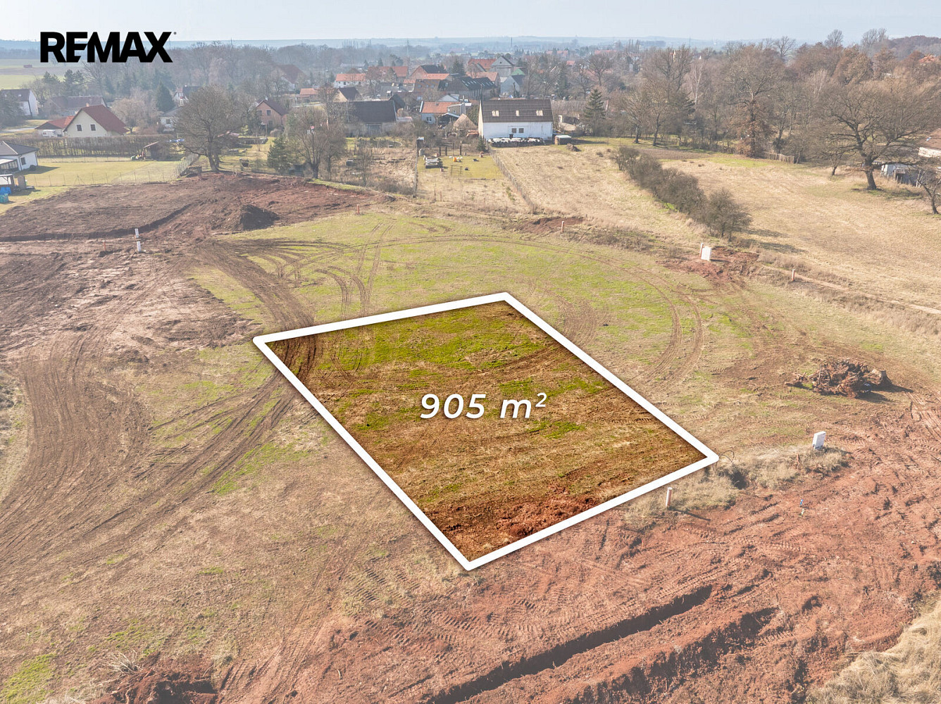 Prodej stavebního pozemku 905 m² – fotografie 5