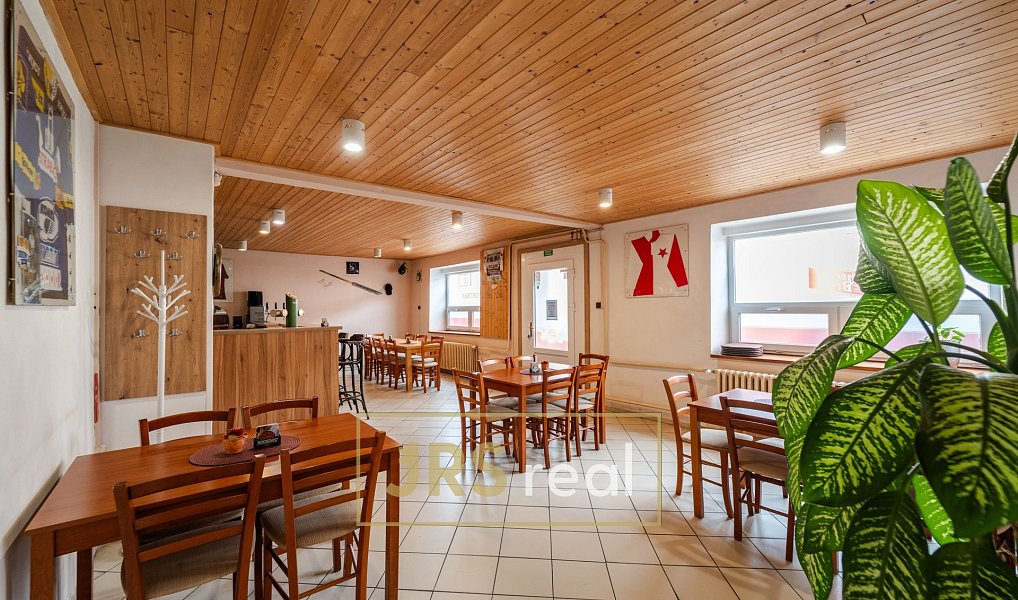 Prodej restaurace 220 m², Dolní Němčí – náhled fotky 24