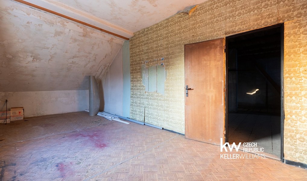 Prodej domu 160 m² s pozemkem 1 041 m², Jeníkov – náhled fotky 31