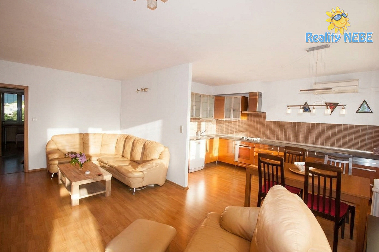Pronájem bytu 3+kk 75 m² – fotografie 5