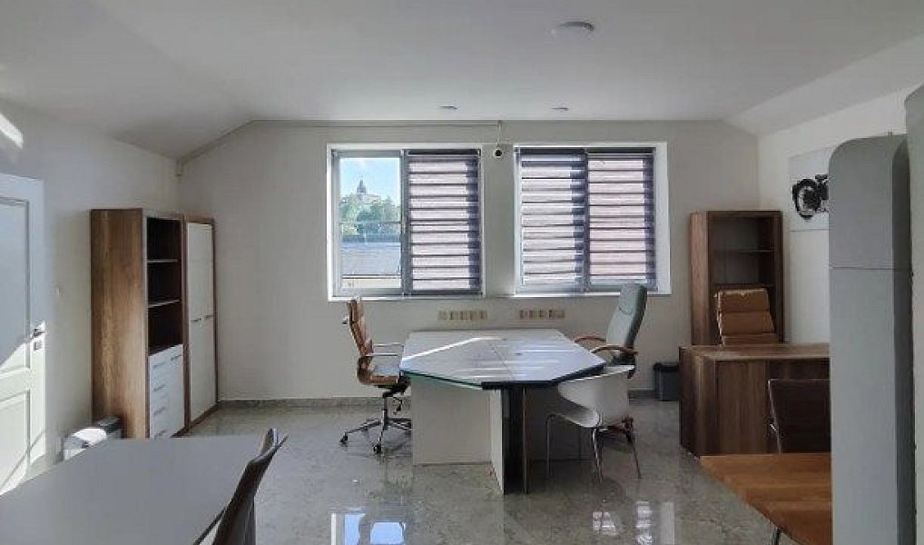 Prodej ubytovacího objektu 1 800 m², Přelouč – náhled fotky 6