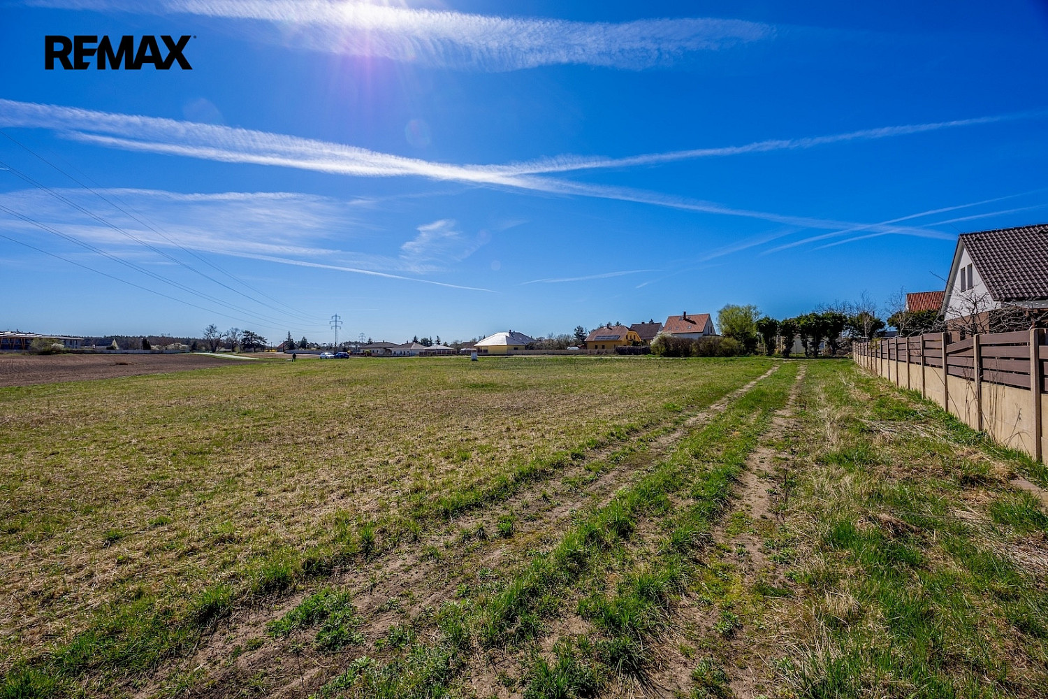 Prodej stavebního pozemku 969 m² — photo 3