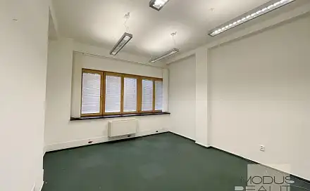 Pronájem kanceláře 21 m², U Rajské zahrady, Praha 3 - Žižkov