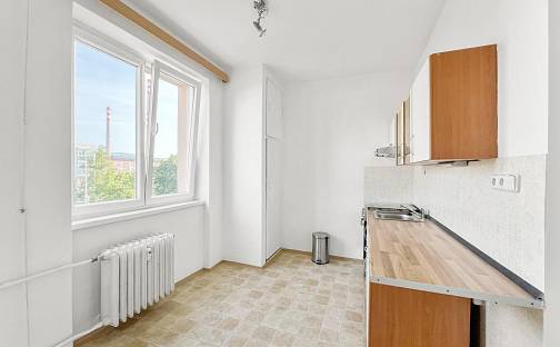Prodej bytu 2+1 51 m², Duchcovská, Teplice - Řetenice