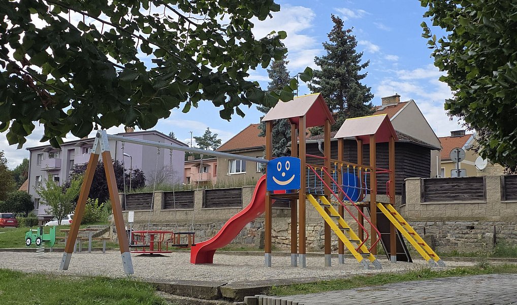 Prodej domu 107 m² s pozemkem 234 m², Libořice – náhled fotky 24