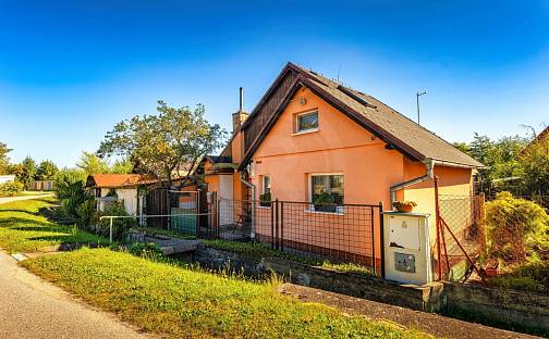 Prodej domu 60 m² s pozemkem 362 m², Planá, okres České Budějovice