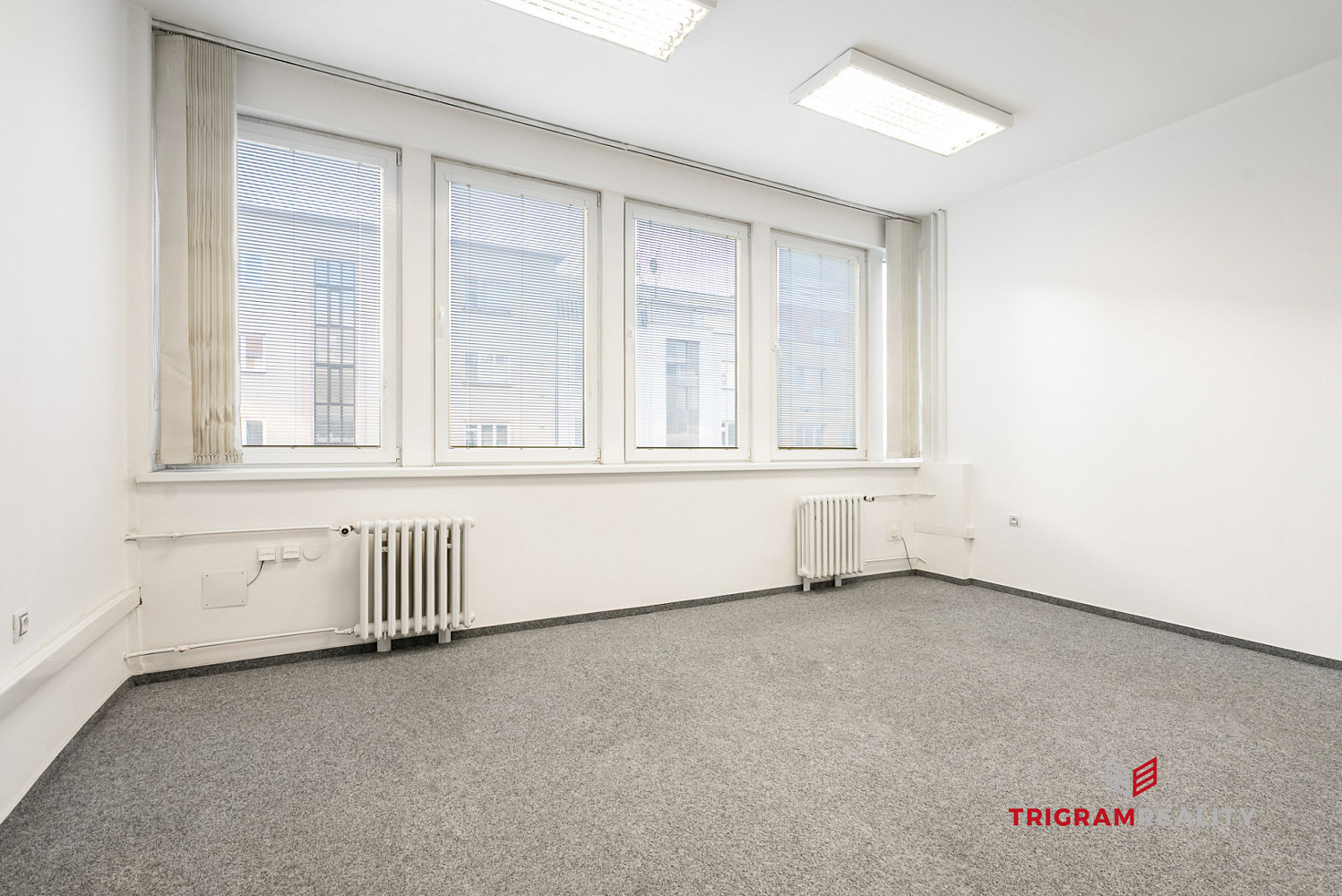 Pronájem kanceláře 15 m² – pohled 4