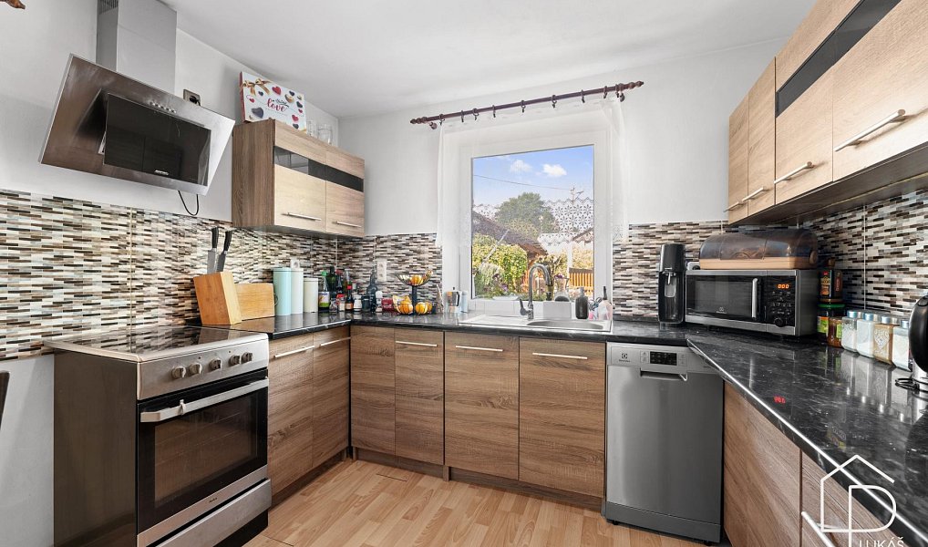 Prodej domu 113 m² s pozemkem 282 m², Cvikov – náhled fotky 4