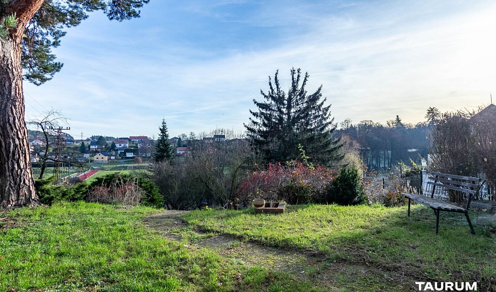Prodej domu 329 m² s pozemkem 1 052 m², Manětín – náhled fotky 19