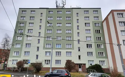 Pronájem bytu 1+kk 20 m², Pod Vrchem, Plzeň - Lobzy