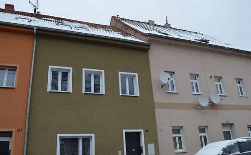 Prodej domu 219 m² s pozemkem 192 m², Školní náměstí, Hostomice, okres Teplice