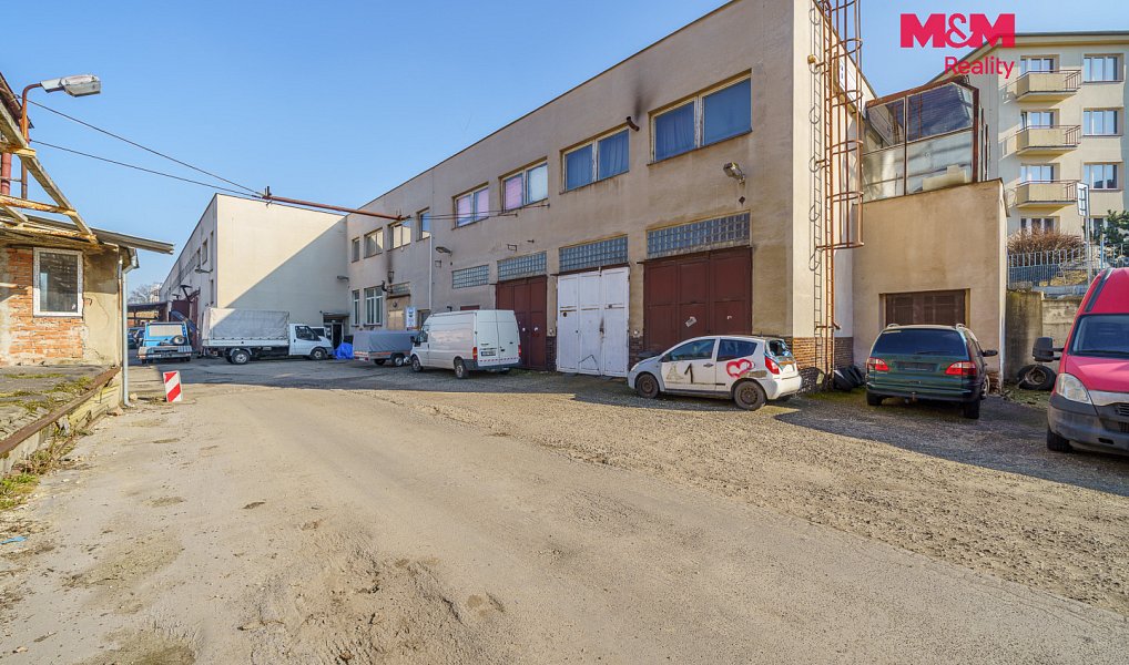 Pronájem kanceláře 3 000 m², Teplice – náhled fotky 3