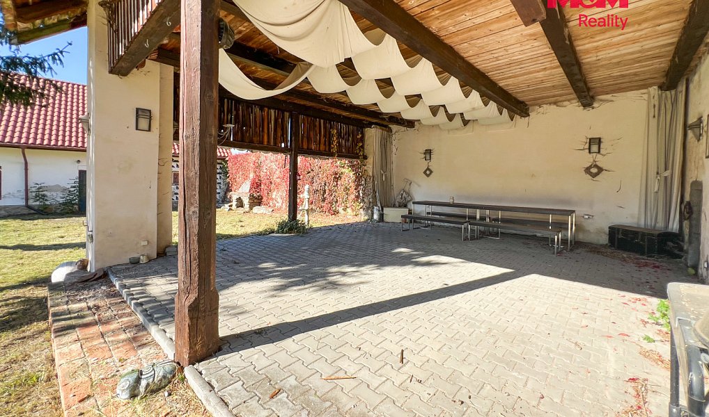 Prodej domu 661 m² s pozemkem 3 842 m², Přešťovice – náhled fotky 9