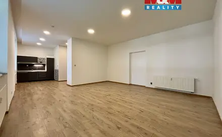 Pronájem bytu 1+kk 57 m², Ruská, Ostrava - Vítkovice