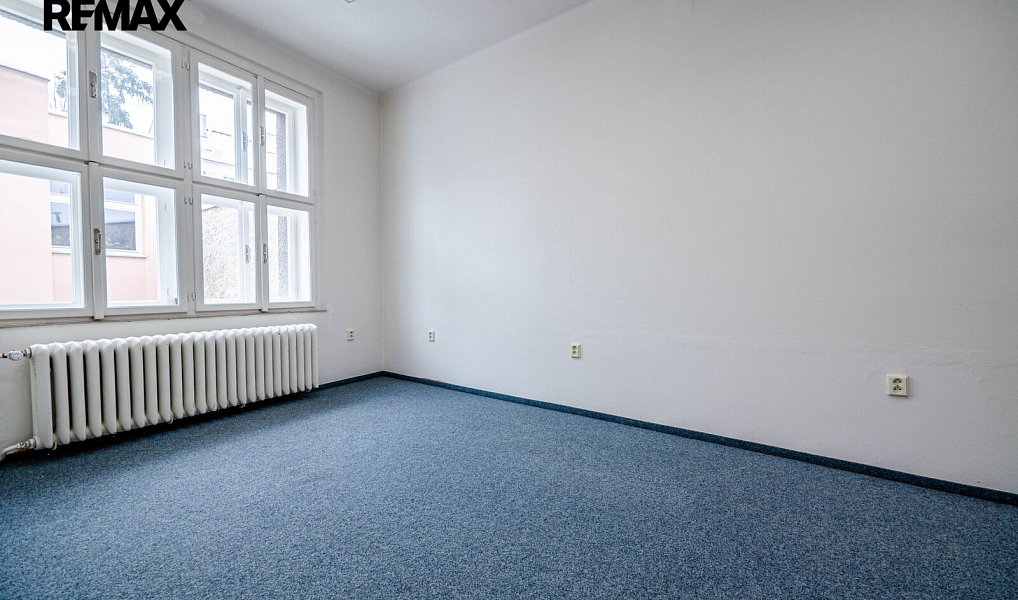 Pronájem kanceláře 148 m², Roudnice nad Labem – náhled fotky 18