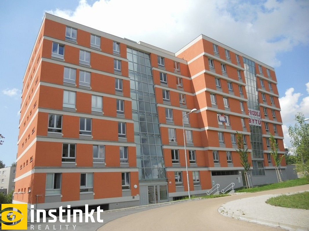 Pronájem bytu 1+kk 38 m²