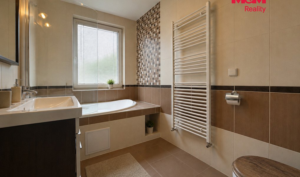 Prodej domu 110 m² s pozemkem 959 m², Chomutov – náhled fotky 5