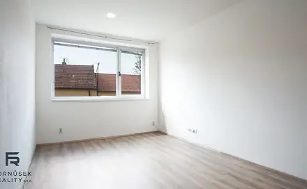 Pronájem bytu 1+1 27 m²