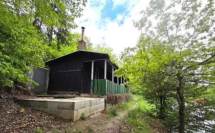 Prodej chaty/chalupy 84 m² s pozemkem 1 392 m²