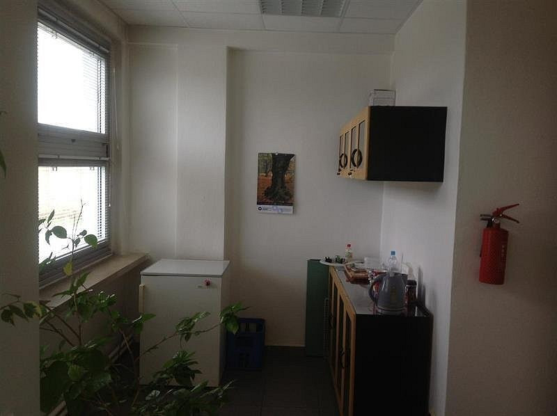 Pronájem kanceláře 204 m² – fotografie 5