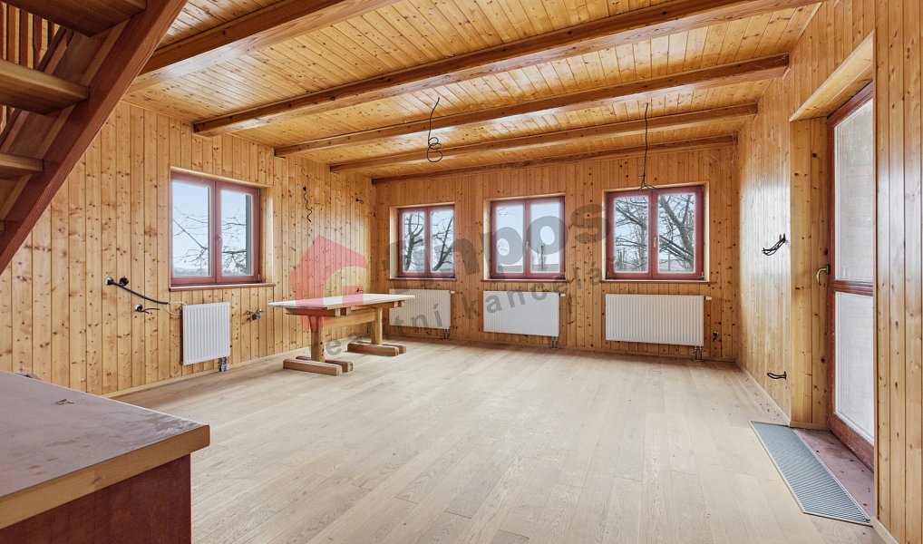 Prodej domu 159 m² s pozemkem 994 m², Šípy – náhled fotky 2