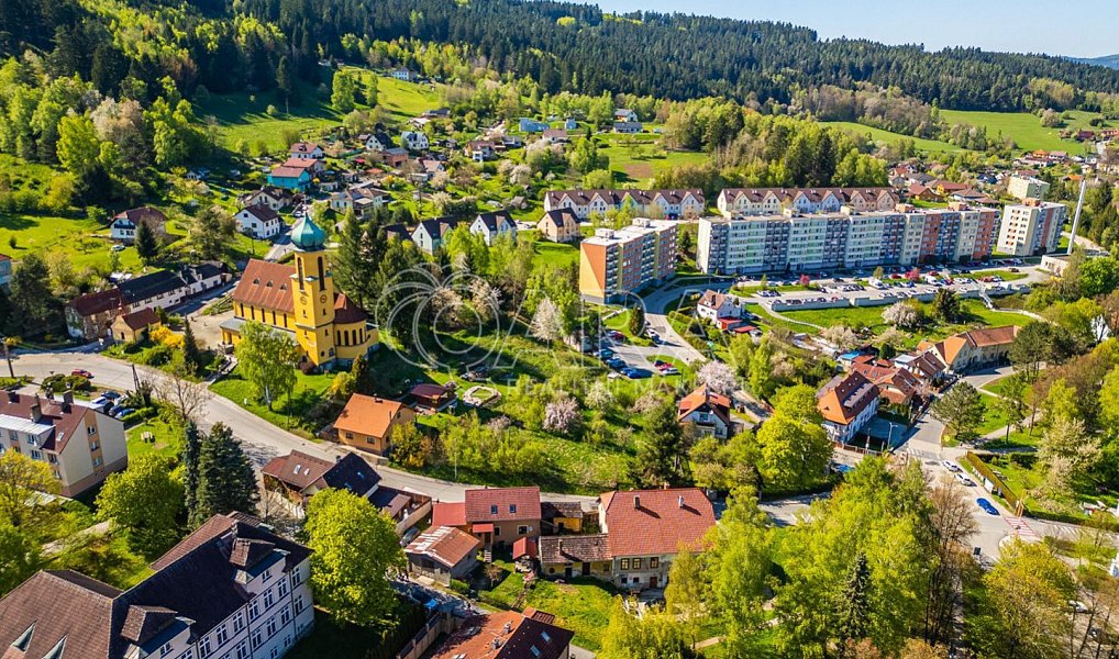 Prodej komerčního pozemku 1 340 m², Větřní – náhled fotky 9