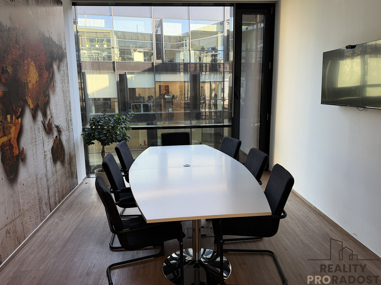 Pronájem kanceláře 30 m² – fotografie 4