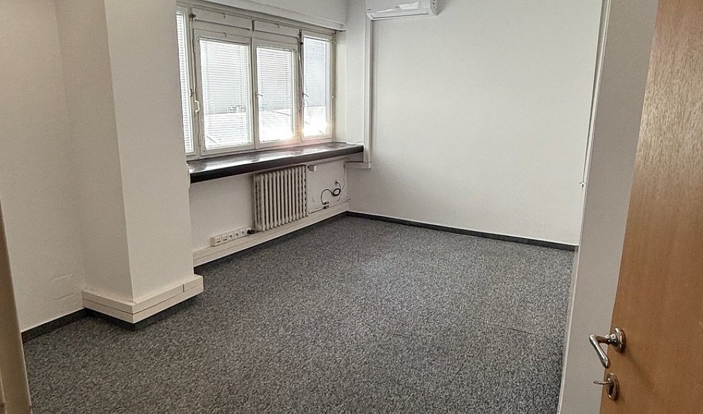 Pronájem kanceláře 194 m², Vsetín – náhled fotky 12