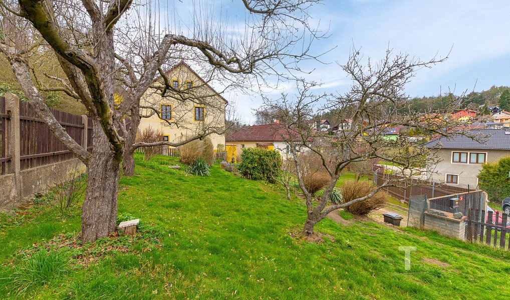 Prodej domu 258 m² s pozemkem 991 m², Nespeky – náhled fotky 22