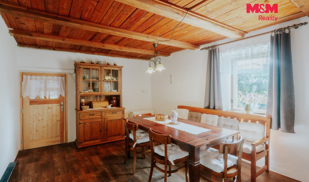 Prodej domu 250 m² s pozemkem 875 m², Kadov – náhled fotky 29