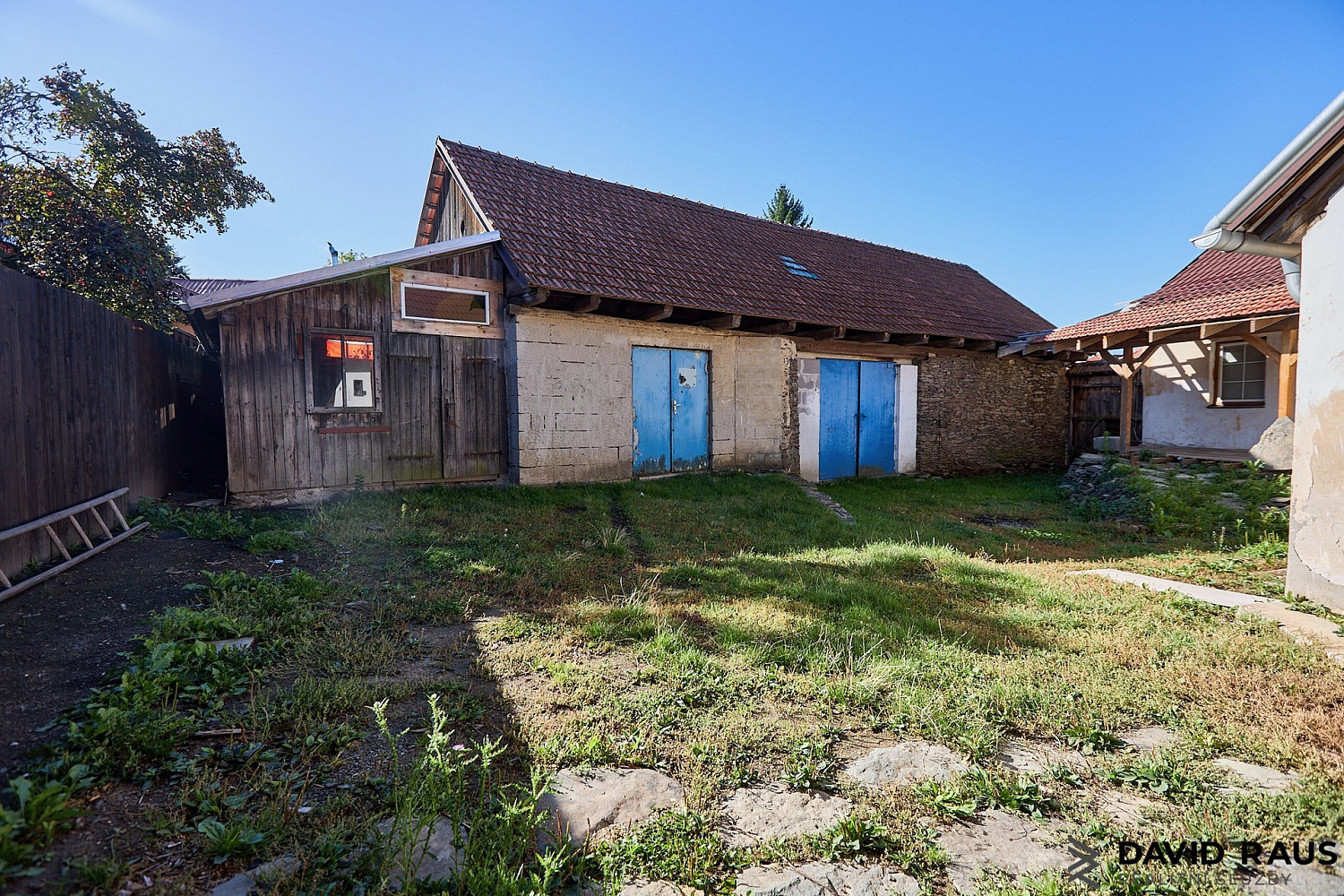 Prodej domu 353 m² s pozemkem 1 111 m² — photo 2